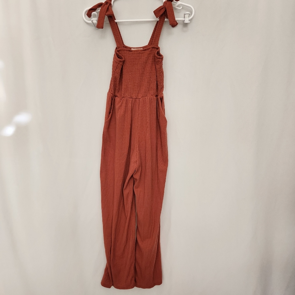 Walking on Sunshine Coral Romper / Jumpsuit (Juniors- Small)